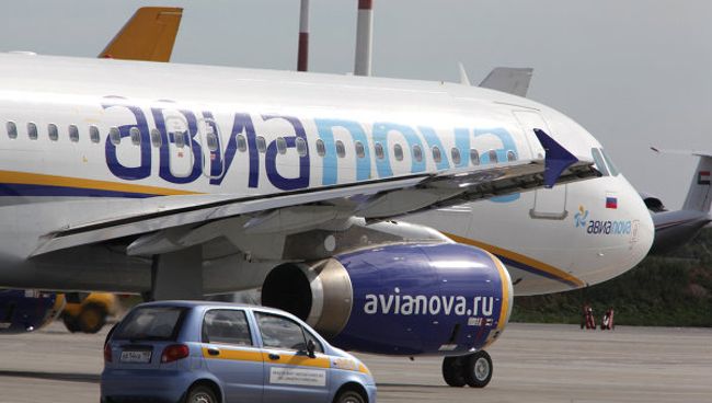 Самолет Airbus A320 авиакомпании Авиаnova