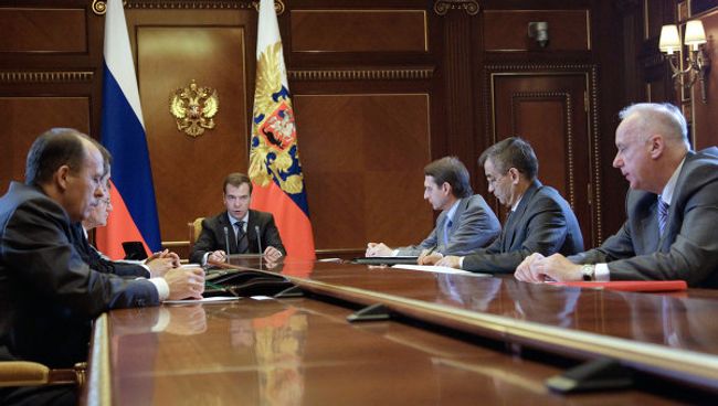Дмитрий Медведев проводит совещание в резиденции Горки Дмитрий Медведев проводит совещание в резиденции Горки