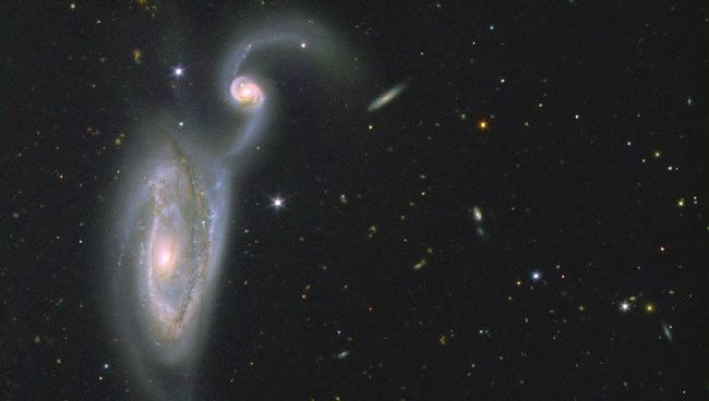 Галактики ARP 24 Галактики ARP 24