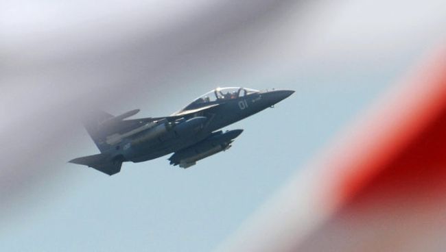 Самолет ЯК-130.Архив