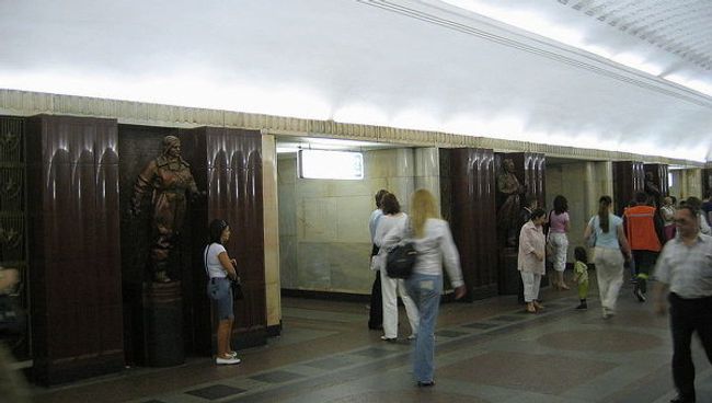 Станция метро Бауманская. Архив Станция метро Бауманская. Архив