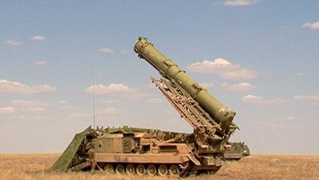 Ракетные комплексы С-300В и Тунгуска. Архивное фото