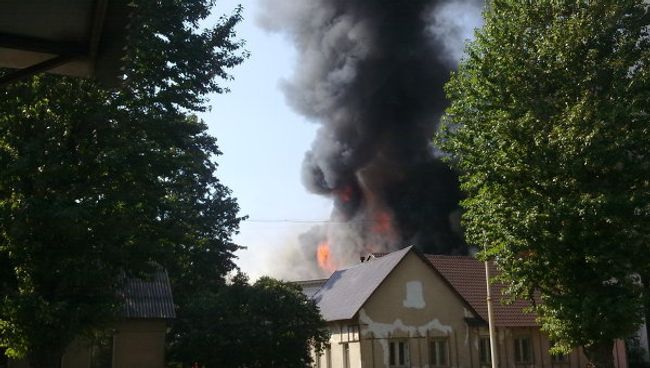 Горящий павильон ВВЦ в Москве Горящий павильон ВВЦ в Москве