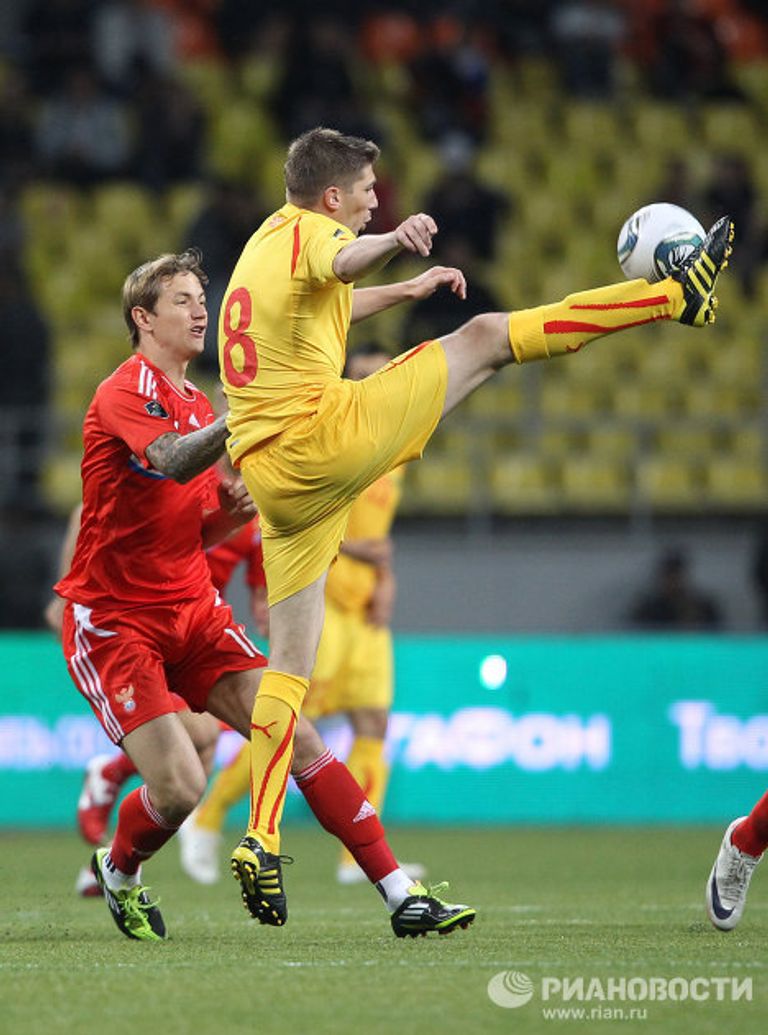 Игровой момент матча Россия – Македония Игровой момент матча Россия – Македония