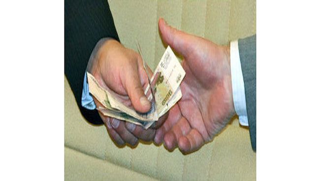 Замглавы новосибирского управления ФСИН задержан при получении взятки