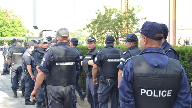Болгарская полиция обеспечивает порядок во время демонстрации Болгарская полиция обеспечивает порядок во время демонстрации