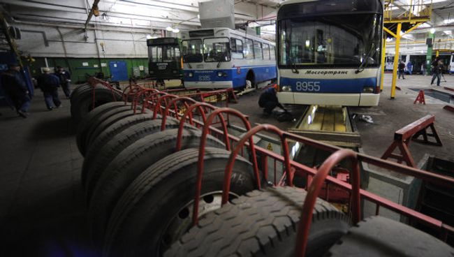 Подготовка подвижного состава ГУП Мосгортранс к осенне-зимнему периоду Подготовка подвижного состава ГУП Мосгортранс к осенне-зимнему периоду