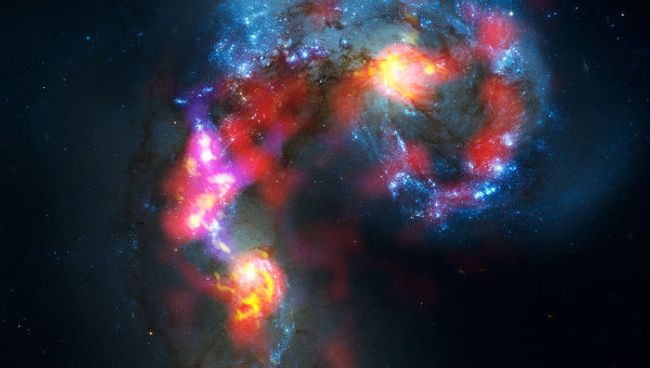 Галактики-антенны NGC 4038 и 4039 на снимке, сделанном с помощью радиотелескопа ALMA Галактики-антенны NGC 4038 и 4039 на снимке, сделанном с помощью радиотелескопа ALMA