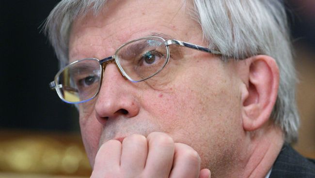 Глава Центробанка РФ Сергей Игнатьев. Архив