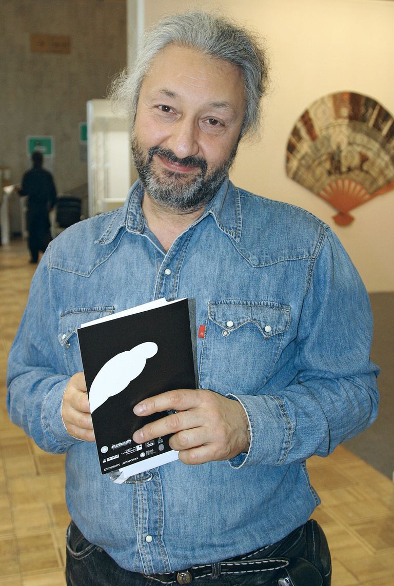 Композитор и продюсер Стас Намин в ЦДХ (2007 г.) Композитор и продюсер Стас Намин в ЦДХ (2007 г.)
