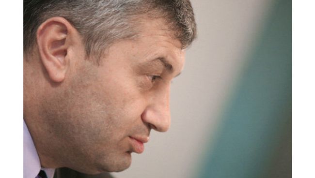 Президент Южной Осетии Эдуард Кокойты Президент Южной Осетии Эдуард Кокойты