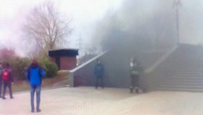 Сильное задымление на станции метро Орехово. Видео очевидца Сильное задымление на станции метро Орехово. Видео очевидца