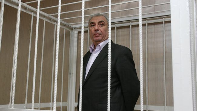 Заседание суда по вопросу избрания меры пресечения для Александра Солодкина-старшего Заседание суда по вопросу избрания меры пресечения для Александра Солодкина-старшего