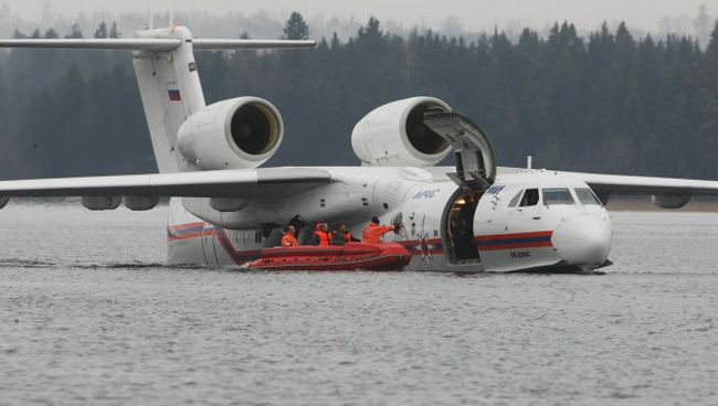 Самолет-амфибия Бе-200. Архив Самолет-амфибия Бе-200. Архив