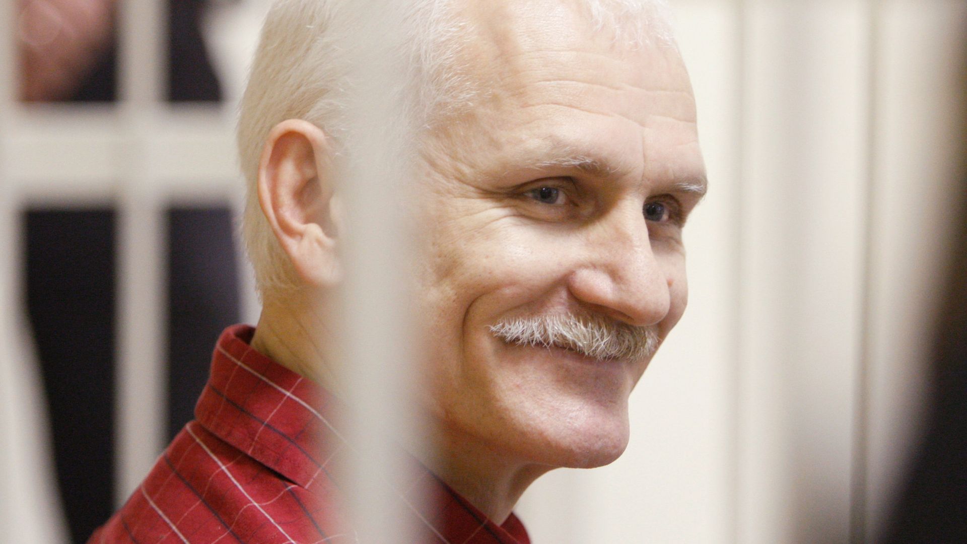Суд над правозащитником Алексеем Беляцким в Минске Суд над правозащитником Алексеем Беляцким в Минске - РИА Новости, 1920, 13.12.2025