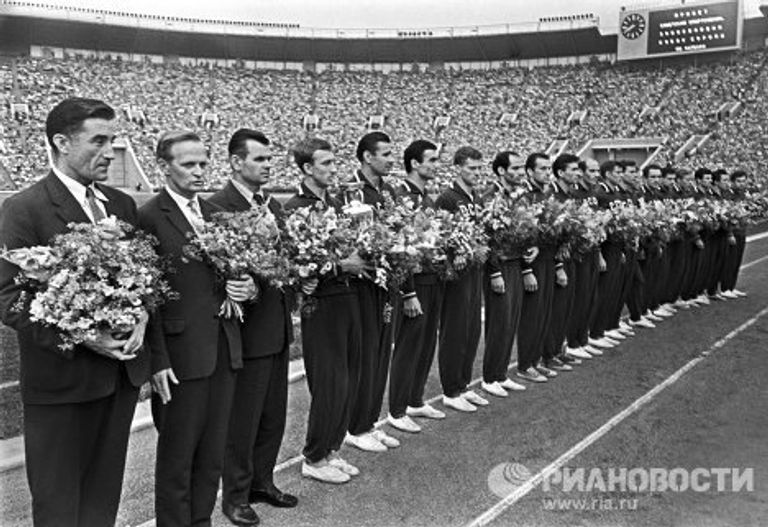 Сборная команда СССР по футболу 1960 года Сборная команда СССР по футболу 1960 года
