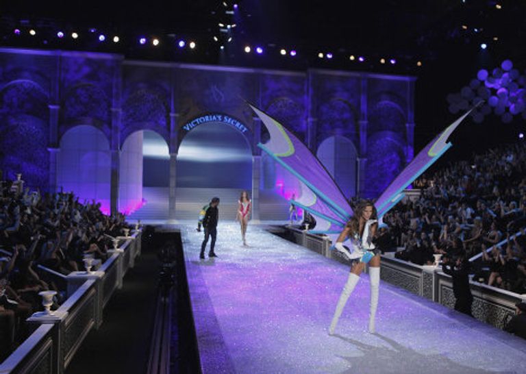 Показ Victoria's Secret в Нью-Йорке