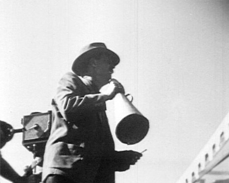 Режиссер Иван Пырьев на съемках фильма Кубанские казаки. 1948 год
