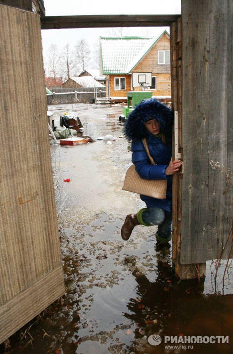 Подтопление жилых домов в Архангельске Подтопление жилых домов в Архангельске