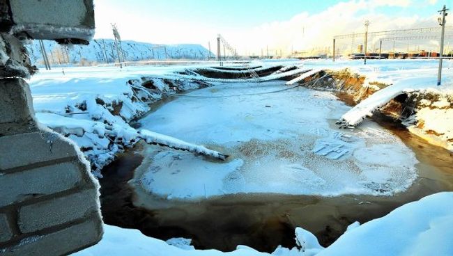 Участок обвалившейся земли в Березниках
