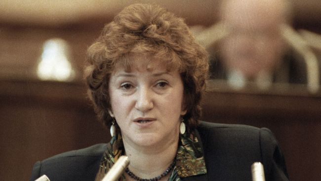Народный депутат РСФСР Галина Старовойтова. Архивное фото
