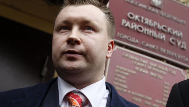 Суд по иску гей-активиста Н.Алексеева к депутату В.Милонову Суд по иску гей-активиста Н.Алексеева к депутату В.Милонову