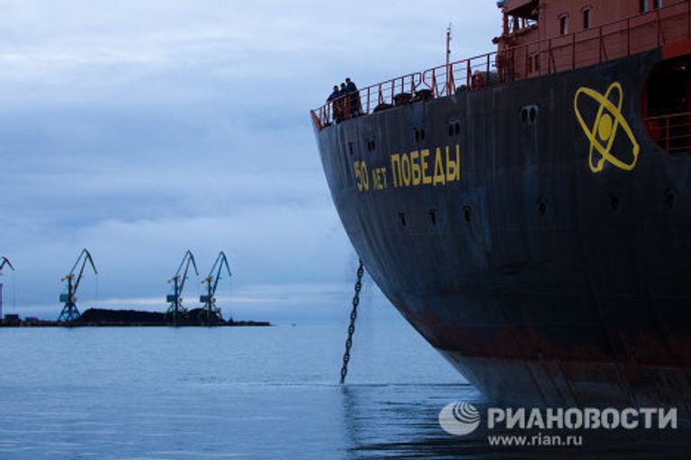 Северный морской путь. Порт Певек Северный морской путь. Порт Певек