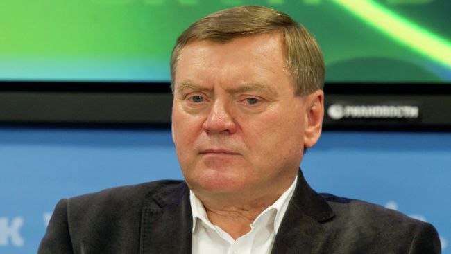 Председатель общественного фонда Возрождение Тобольска Аркадий Елфимов Председатель общественного фонда Возрождение Тобольска Аркадий Елфимов