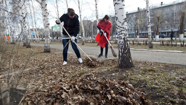 Субботник в Томске Субботник в Томске