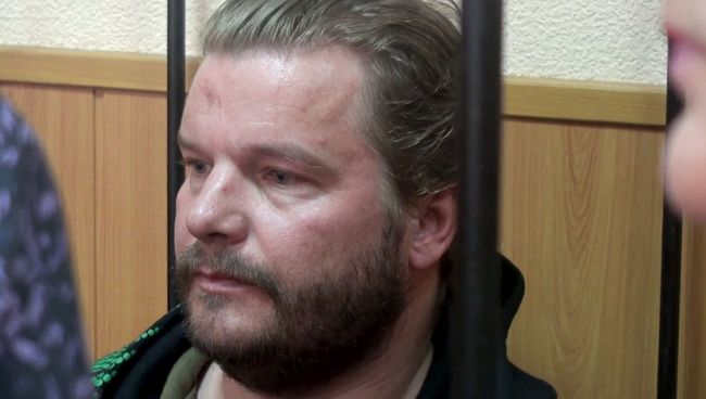 Суд арестовал жемчужного прапорщика Бойко, устроившего стрельбу в кафе Суд арестовал жемчужного прапорщика Бойко, устроившего стрельбу в кафе