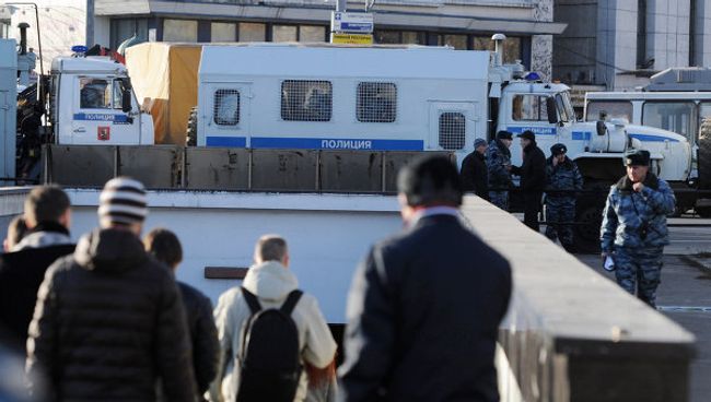 Военнослужащие внутренних войск МВД России в Москве . Архив