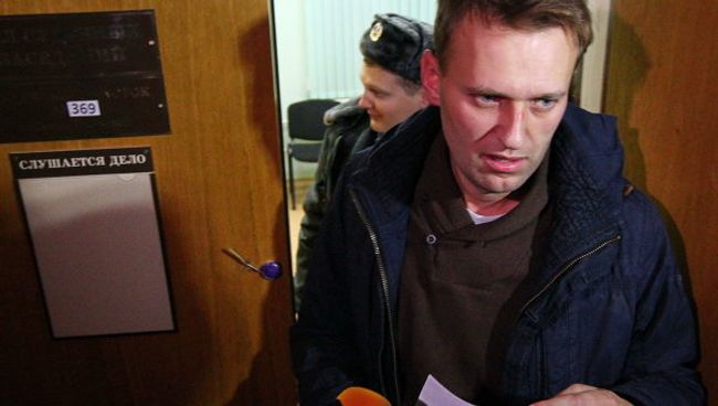 Рассмотрение дела блогера А.Навального в Тверском суде Москвы