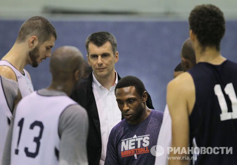 Тренировка баскетбольной команды New Jersey Nets в УСК ЦСКА Тренировка баскетбольной команды New Jersey Nets в УСК ЦСКА