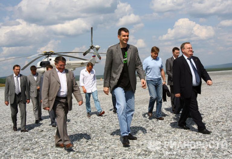 Председатель Совета директоров Полюс Золото Михаил Прохоров посетил золоторудное месторождение Благодатное в Северо-Енисейском районе Председатель Совета директоров Полюс Золото Михаил Прохоров посетил золоторудное месторождение Благодатное в Северо-Енисейском районе