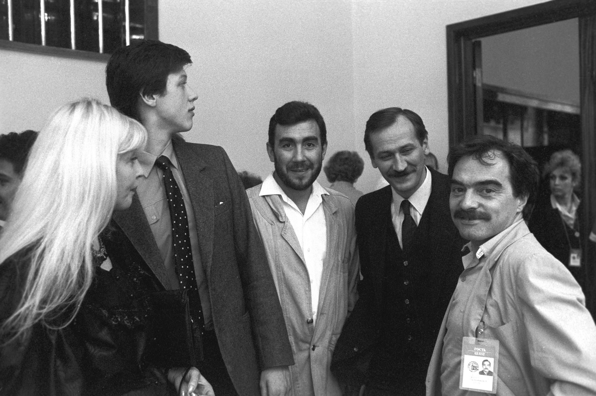 Нина Шацкая, Евгений Цымбал, Леонид Филатов, Александр Адабашьян - РИА Новости, 1920, 18.06.2025