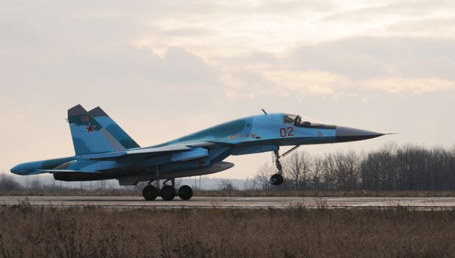Бомбардировщик Су-34. Архив Бомбардировщик Су-34. Архив