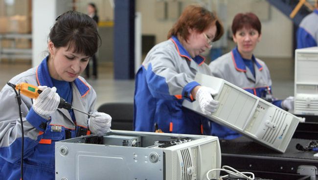 Завод по промышленной сборке компьютеров