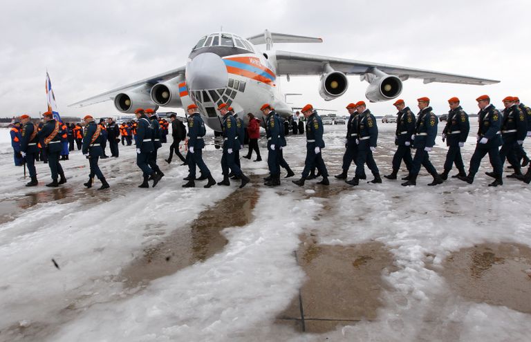 Встреча спасателей МЧС России, прибывших из Японии, на аэродроме Раменское Встреча спасателей МЧС России, прибывших из Японии, на аэродроме Раменское