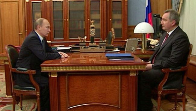Путин поручил Рогозину разобраться с проблемами космической отрасли Путин поручил Рогозину разобраться с проблемами космической отрасли