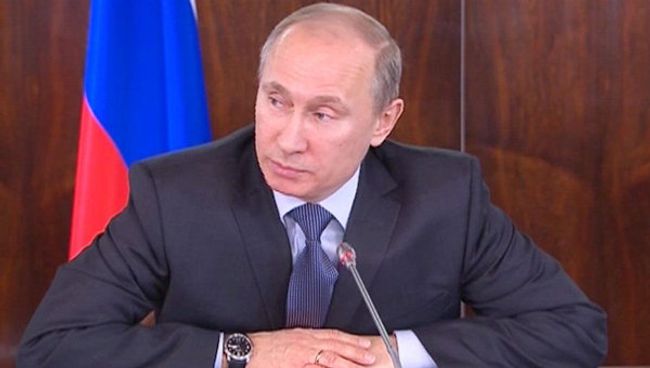 Путин усомнился в том, что россиянам нужны фишкарты Путин усомнился в том, что россиянам нужны фишкарты