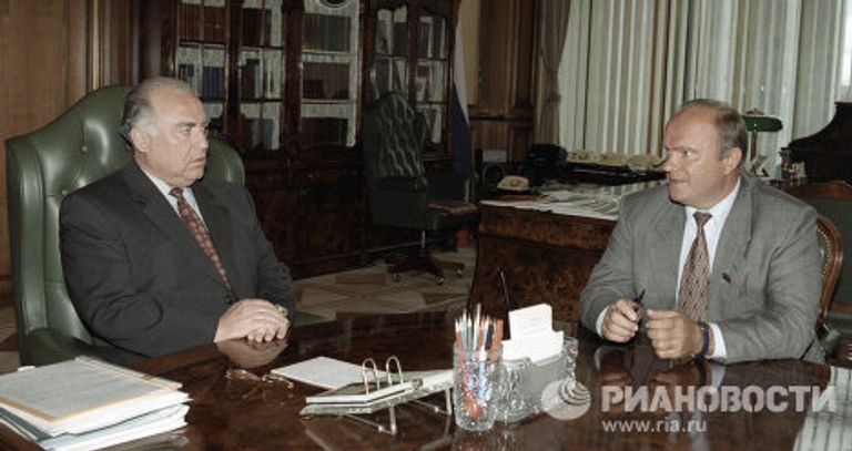 Виктор Черномырдин и Геннадий Зюганов Виктор Черномырдин и Геннадий Зюганов