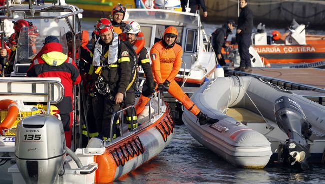 Поисковая операция на лайнере Costa Concordia Поисковая операция на лайнере Costa Concordia
