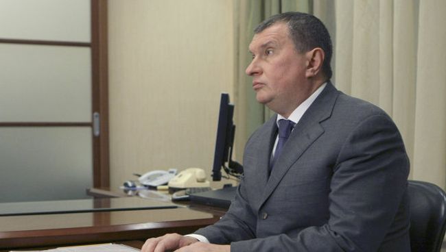 Природные пожары не повлияли на работу предприятий ТЭК, заявил Сечин Природные пожары не повлияли на работу предприятий ТЭК, заявил Сечин