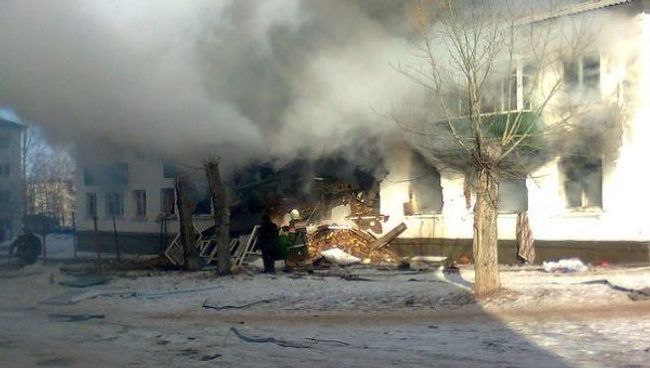 Дом обрушился от взрыва газа в Башкирии, есть пострадавшие Дом обрушился от взрыва газа в Башкирии, есть пострадавшие