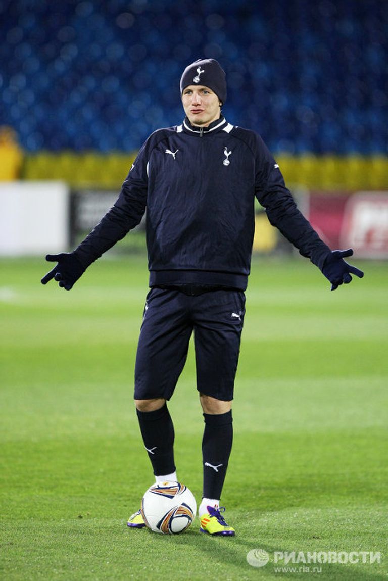 Роман Павлюченко Роман Павлюченко