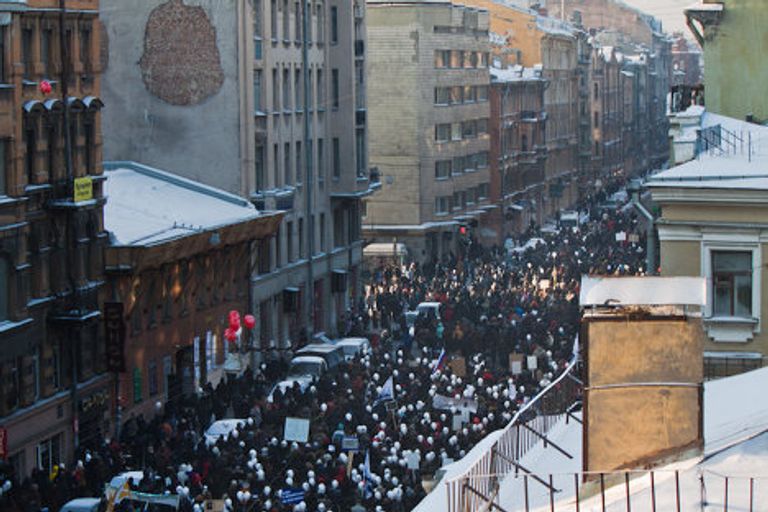 Митинг 4 февраля плакаты репортер город