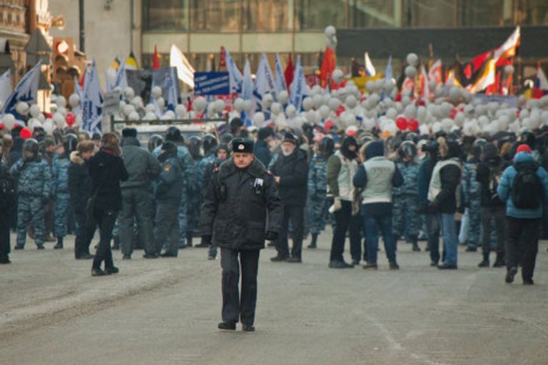 Митинг 4 февраля плакаты репортер город