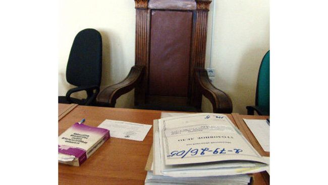 Прокуроры проверяют законность усыновления ребенка, убитого в Томилино Прокуроры проверяют законность усыновления ребенка, убитого в Томилино
