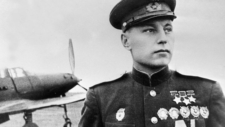 Александр Иванович Покрышкин Александр Иванович Покрышкин