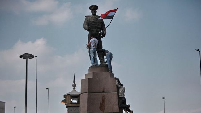 На площади Тахрир в Каире. Архив На площади Тахрир в Каире. Архив